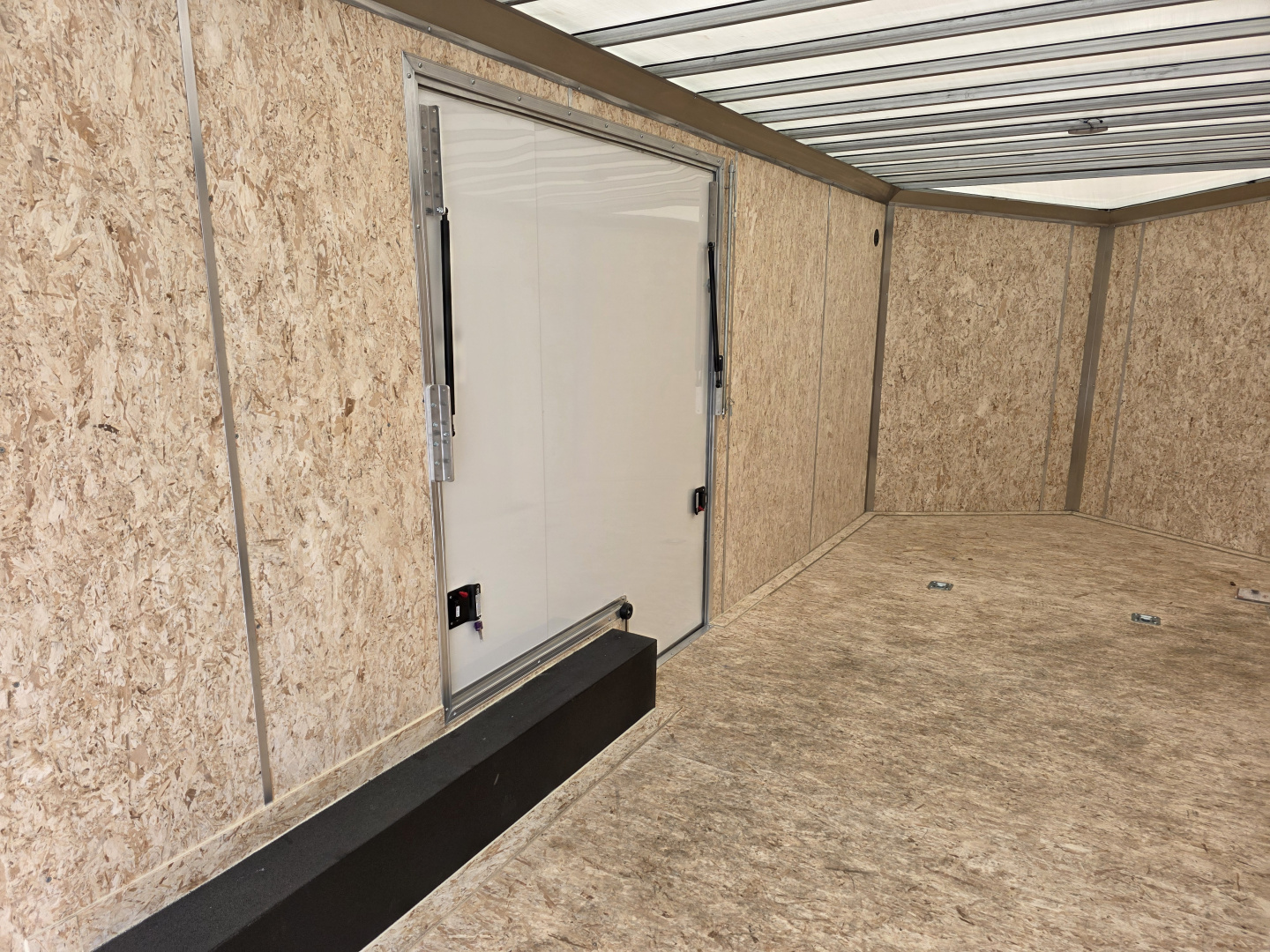 New 2026 Formula Trailers 8.5x24 CAR HAULER WITH ESCAPE DOOR 10K 7' INSIDE SXS UTV GOLF CART Cargo / Enclosed Trailer