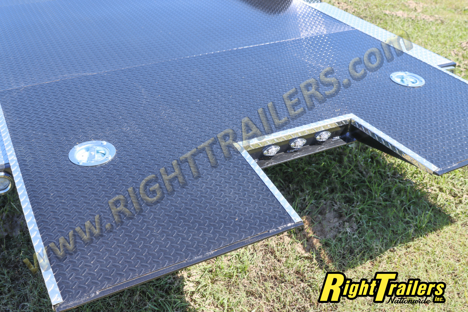 New 2026 7X20 102 Ironworks TILT Car Hauler