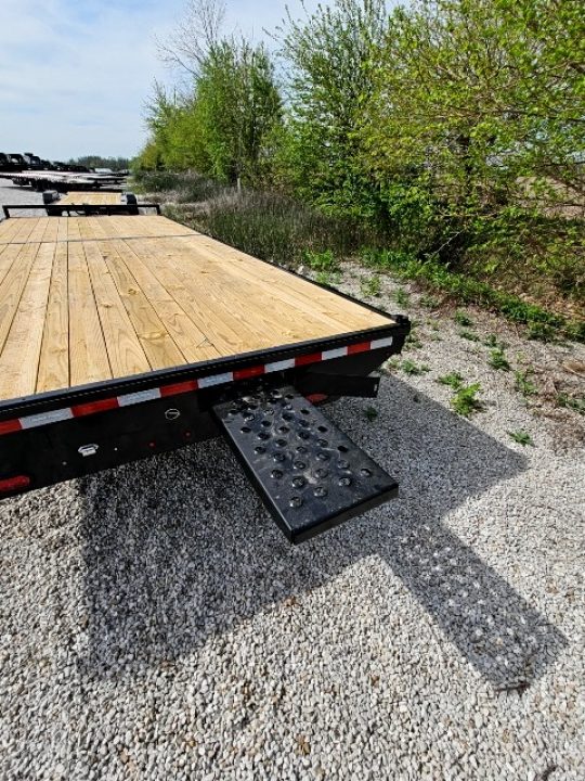 New 2026 Sure-Trac 8.5 x 22 15K SD Deckover Flatbed Trailer