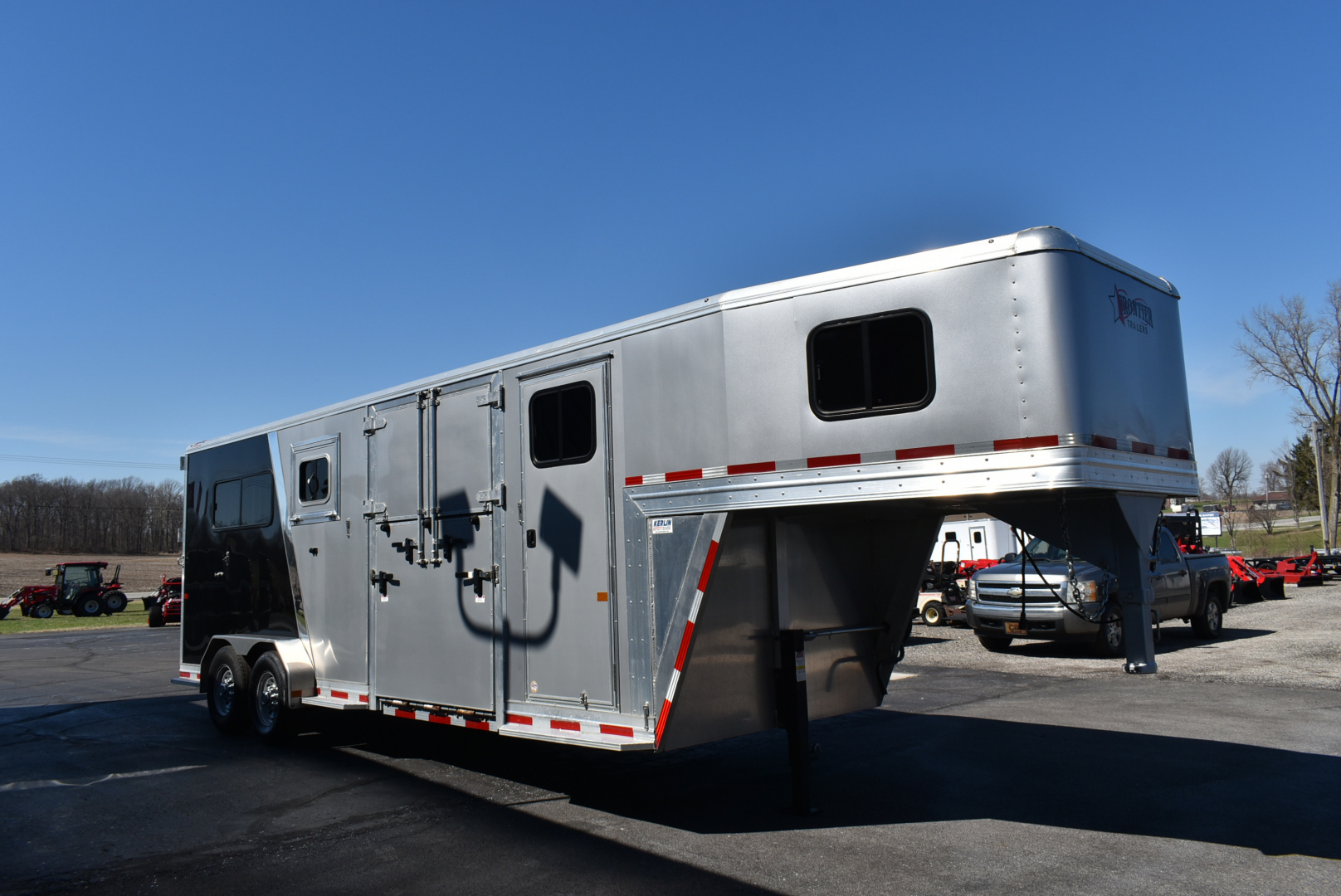 Used 2025 Frontier Trailers Fast Track 2+1 Horse Trailer