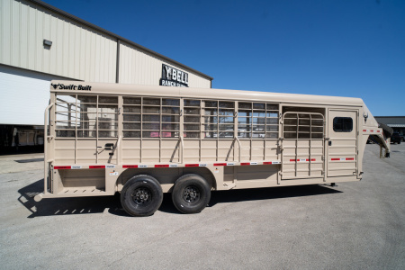 New 2026 Swift Built Trailers 24' Gooseneck Stock / Stock Combo Trailer