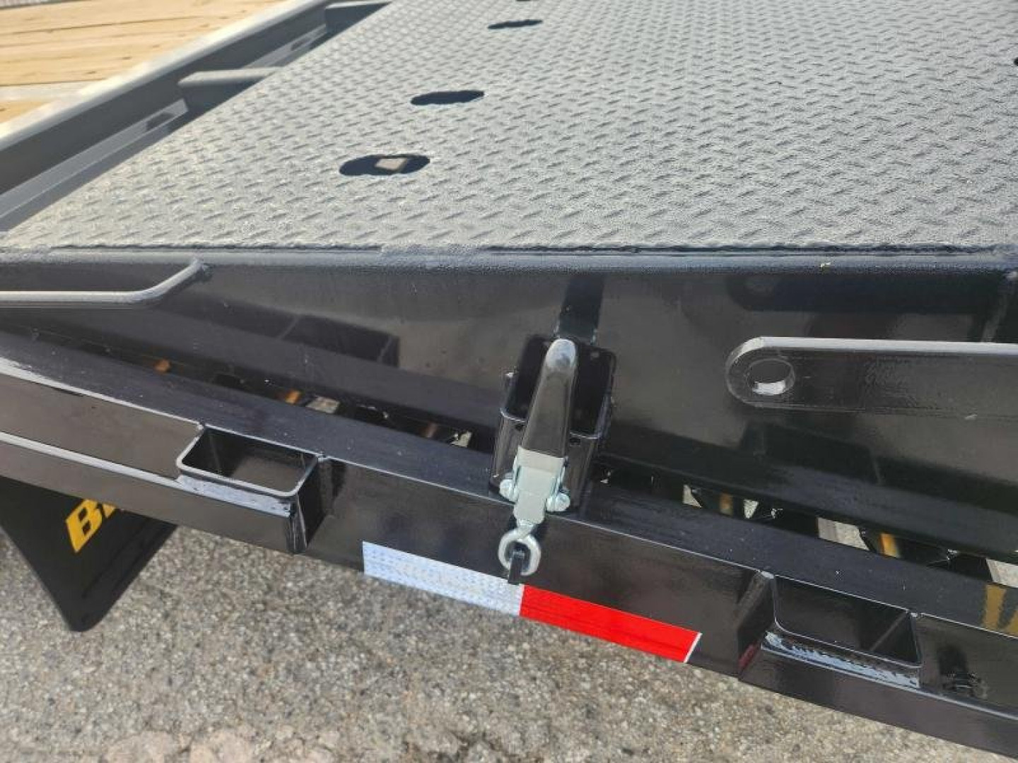New 2026 Big Tex Trailers 25+5 22GN Gooseneck w/Mega Ramps Flatbed Trailer