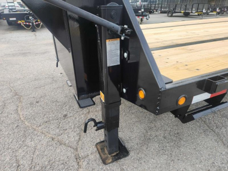 New 2026 Big Tex Trailers 25+5 22GN Gooseneck w/Mega Ramps Flatbed Trailer