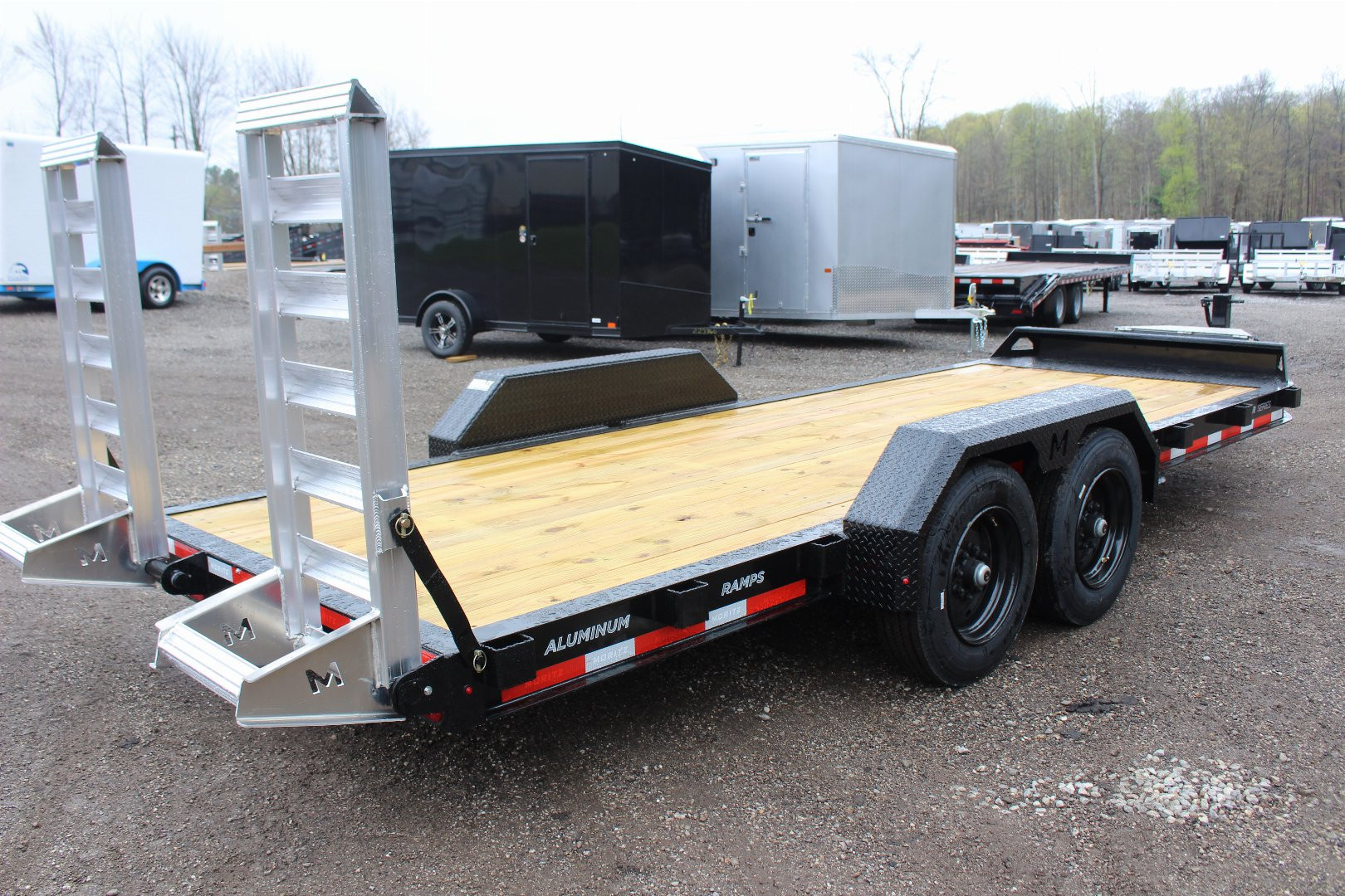 New 2026 Moritz 7' x 20' Low Pro - Aluminum Ramps - Equipment Trailer - 16000# GVW