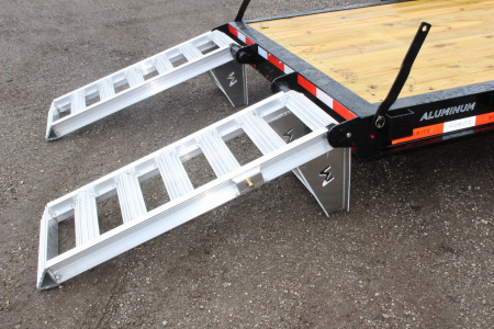 New 2026 Moritz 7' x 20' Low Pro - Aluminum Ramps - Equipment Trailer - 16000# GVW