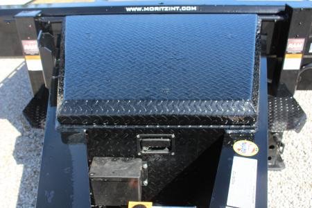 New 2026 Moritz FDPH DT 25' + 5' - Pintle Ring Deckover Equipment Trailer - 25900# GVW