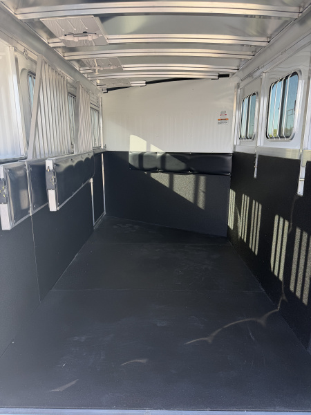 New 2026 Sundowner 3 Horse Bumper Pull Horse Trailer
