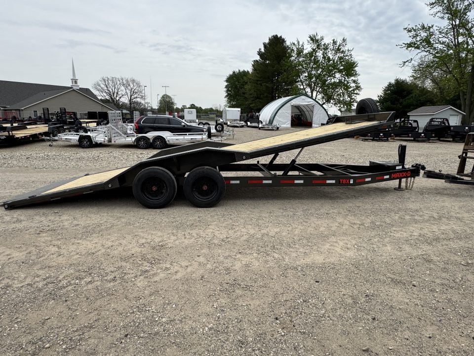 New 2026 MAXX-D T8B10224 Tilt Trailer