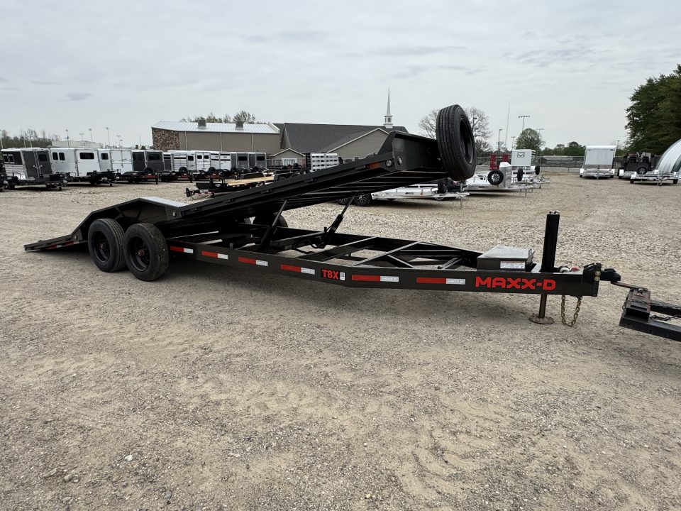 New 2026 MAXX-D T8B10224 Tilt Trailer