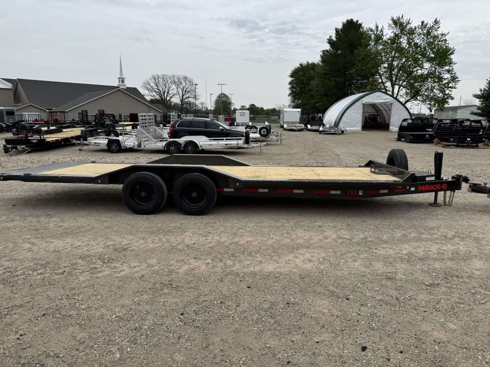 New 2026 MAXX-D T8B10224 Tilt Trailer