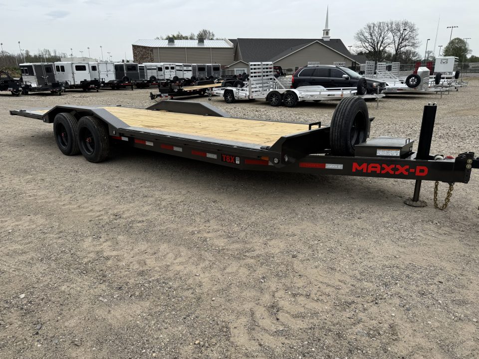 New 2026 MAXX-D T8B10224 Tilt Trailer