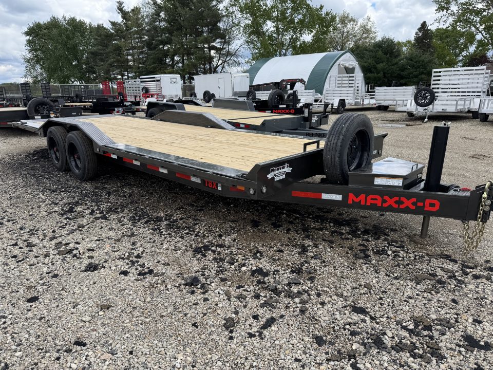 New 2026 MAXX-D T8B10224 Tilt Trailer