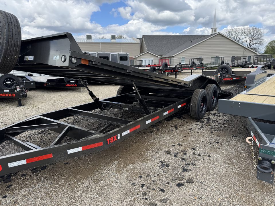 New 2026 MAXX-D T8B10224 Tilt Trailer