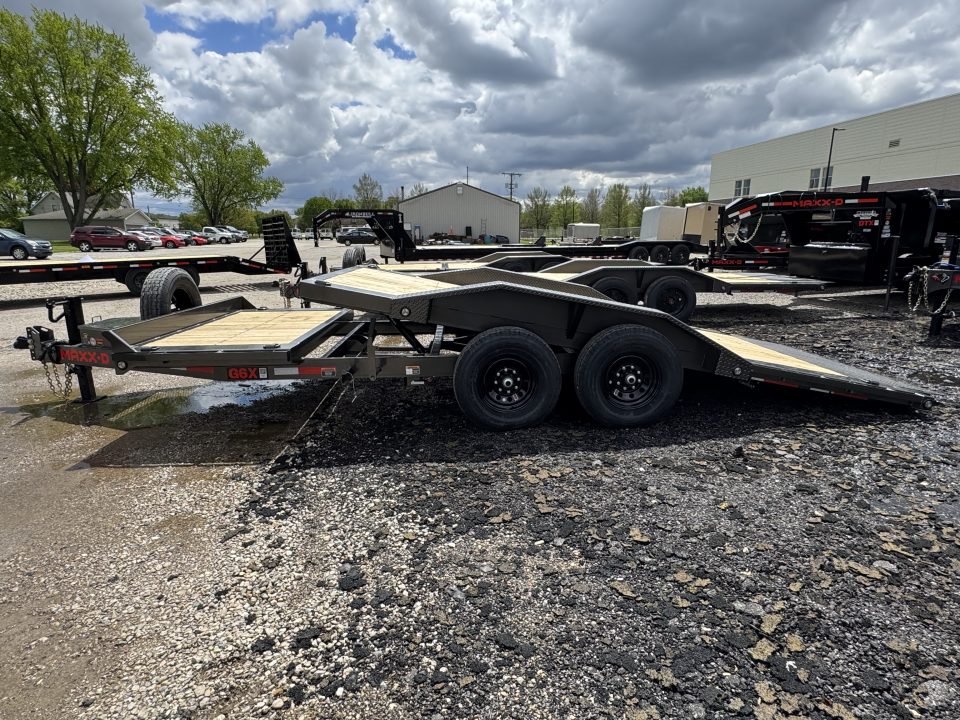 New 2026 MAXX-D G6X10220 Tilt Trailer