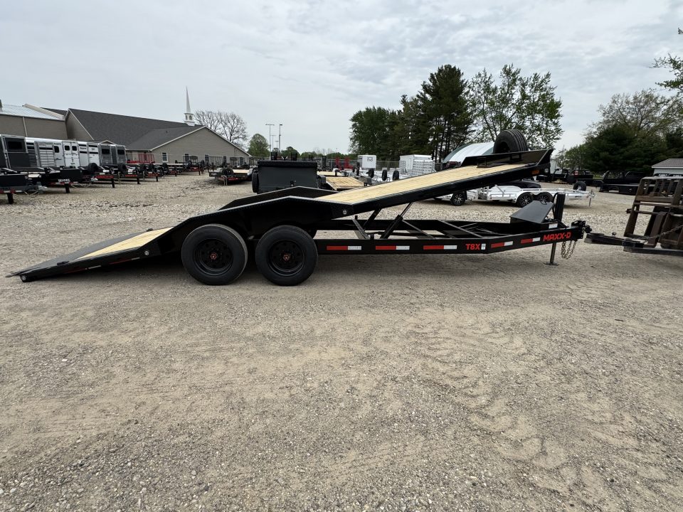 New 2026 MAXX-D T8X10222 Tilt Trailer