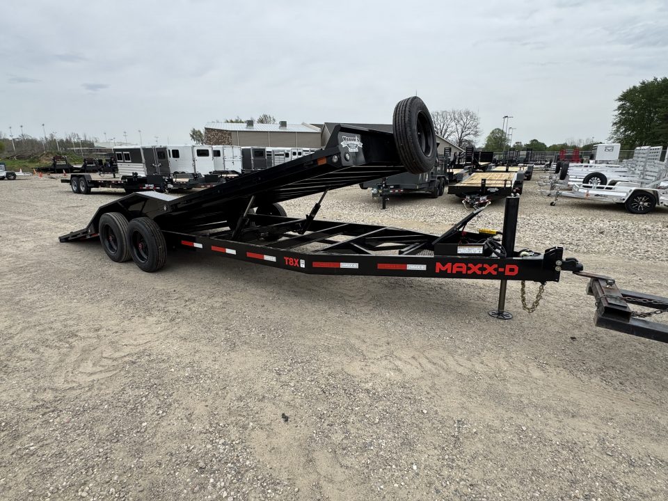 New 2026 MAXX-D T8X10222 Tilt Trailer
