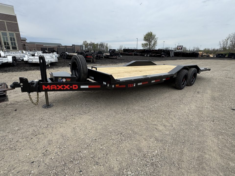 New 2026 MAXX-D T8X10222 Tilt Trailer