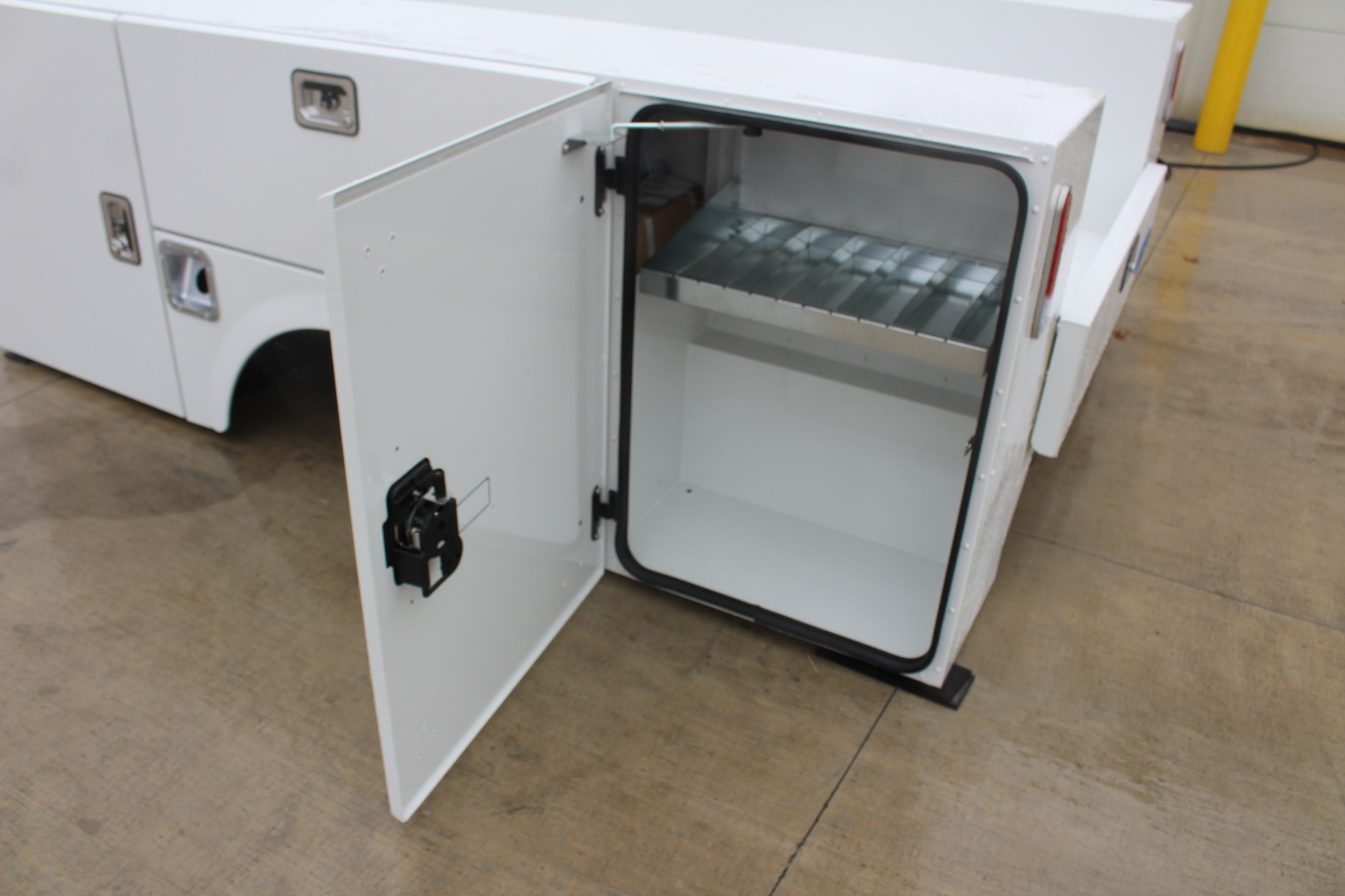 New 2026 Stahl 110VVD-52.5 Service Body - DRW 60" CA