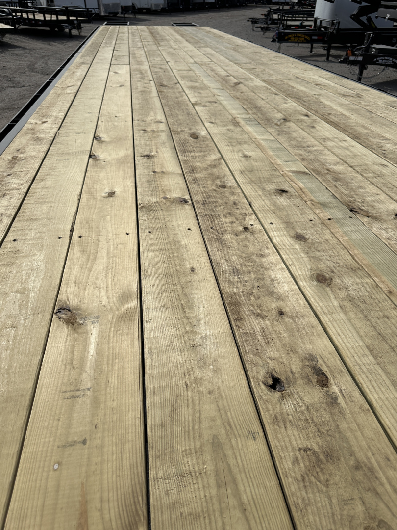 New 2026 Road Boss 40' Gooseneck with 15ks, Hitch, Dozer Dove Equipment Trailer