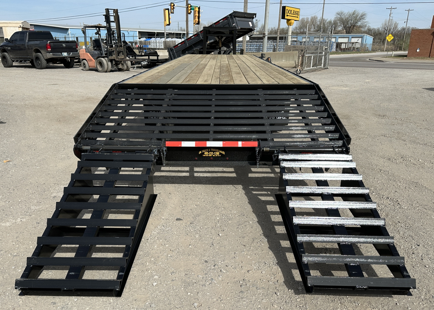 New 2026 Road Boss 40' Gooseneck with 15ks, Hitch, Dozer Dove Equipment Trailer