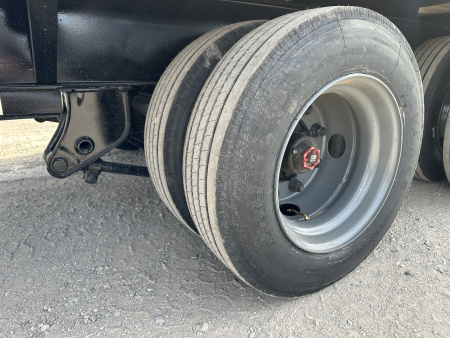 New 2026 Road Boss 40' Gooseneck with 15ks, Hitch, Dozer Dove Equipment Trailer