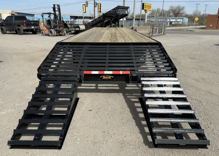 New 2026 Road Boss 40' Gooseneck with 15ks, Hitch, Dozer Dove Equipment Trailer