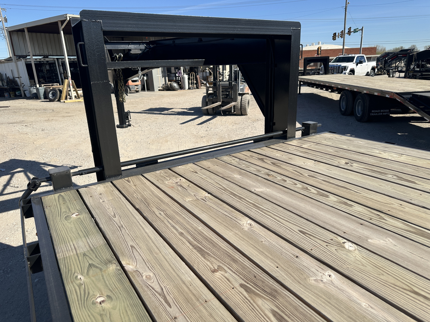 New 2025 Road Boss 25' Tandem Axle Gooseneck Combo Dove with 8ks Equipment Trailer