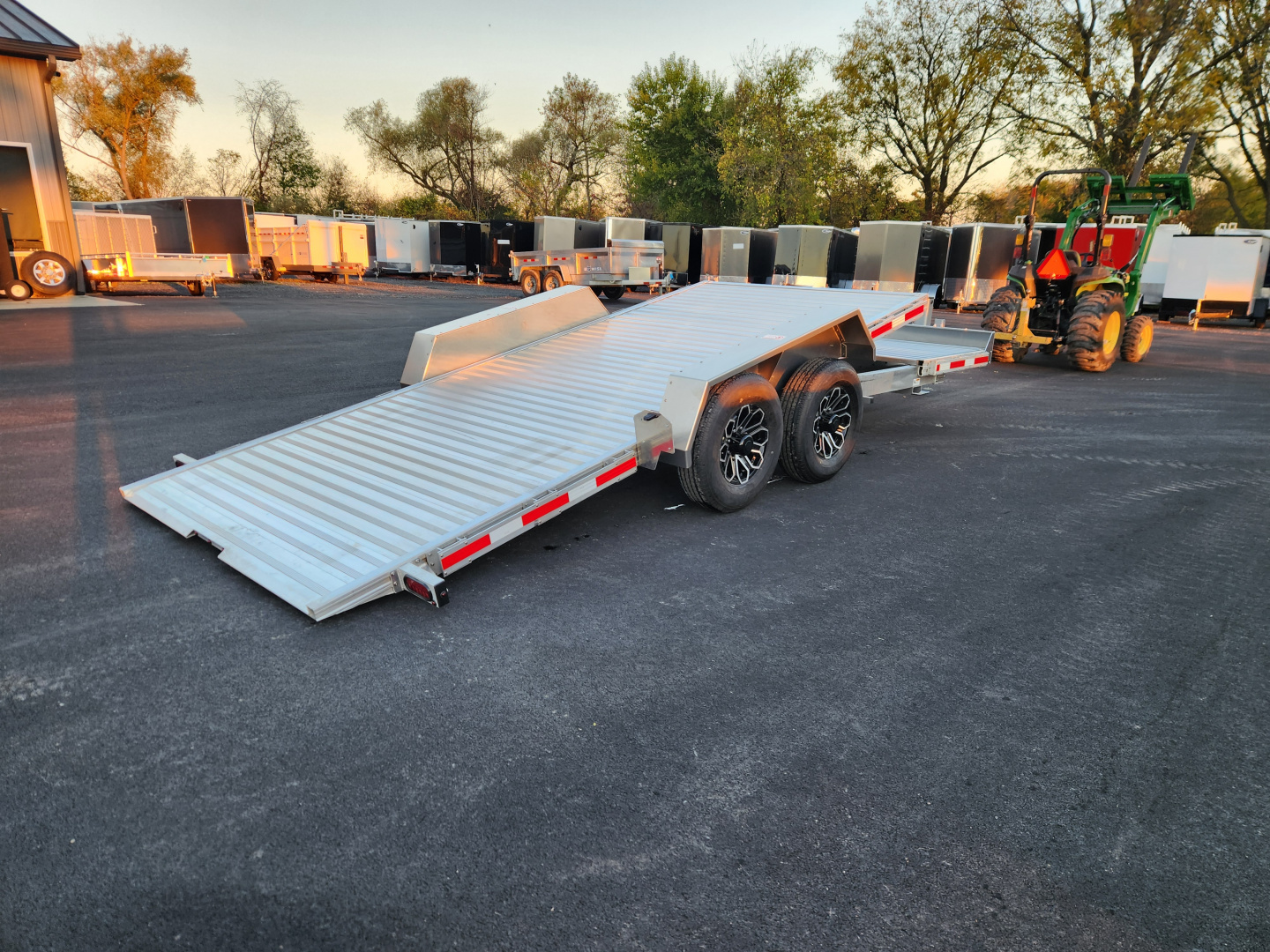 New 2027 Timpte 1420STTB Equipment Trailer