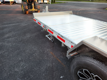 New 2027 Timpte 1420STTB Equipment Trailer