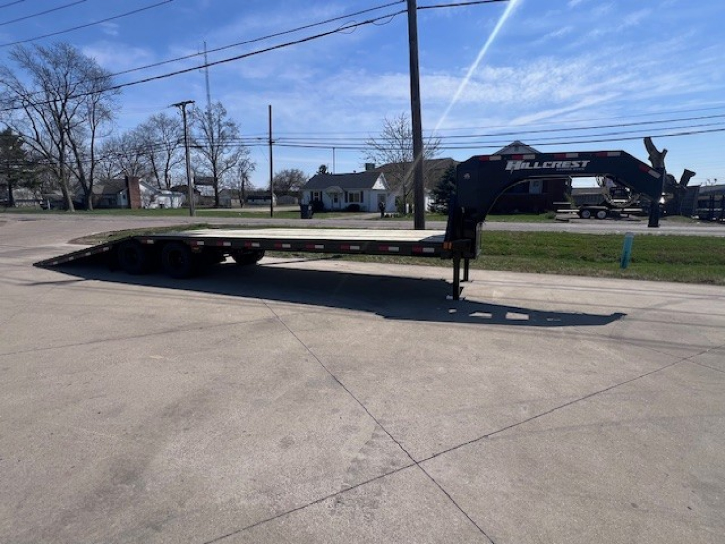 New 2026 Hillcrest Trailers 20+12 25.9K Deckover Gooseneck