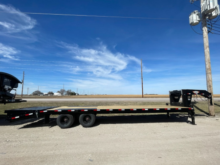 New 2026 H&H Trailers 102x25+5 HD Low Profile Dovetail Super Deluxe Ramps Gooseneck 22.5K Equipment Trailer