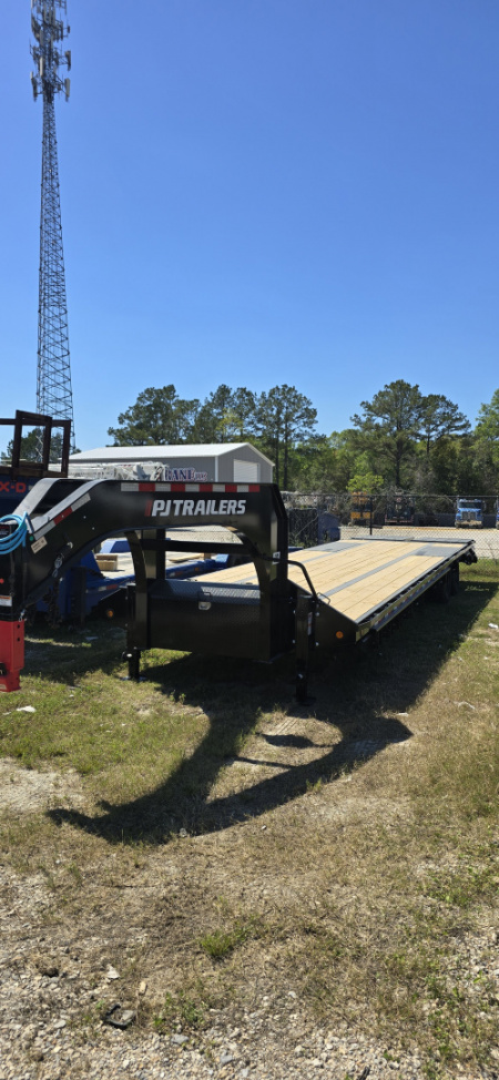New 2026 PJ Trailers LD 35' Flatbed Trailer