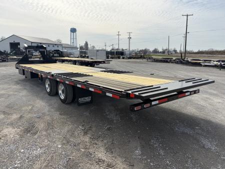 New 2026 Diamond C Trailers FMAX212L32X102HDT (32' X 102") 25.9K (Pacesetter Ed.) Hydraulic Dovetail Flatbed Trailer