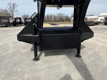 New 2026 Diamond C Trailers FMAX212L32X102HDT (32' X 102") 25.9K (Pacesetter Ed.) Hydraulic Dovetail Flatbed Trailer