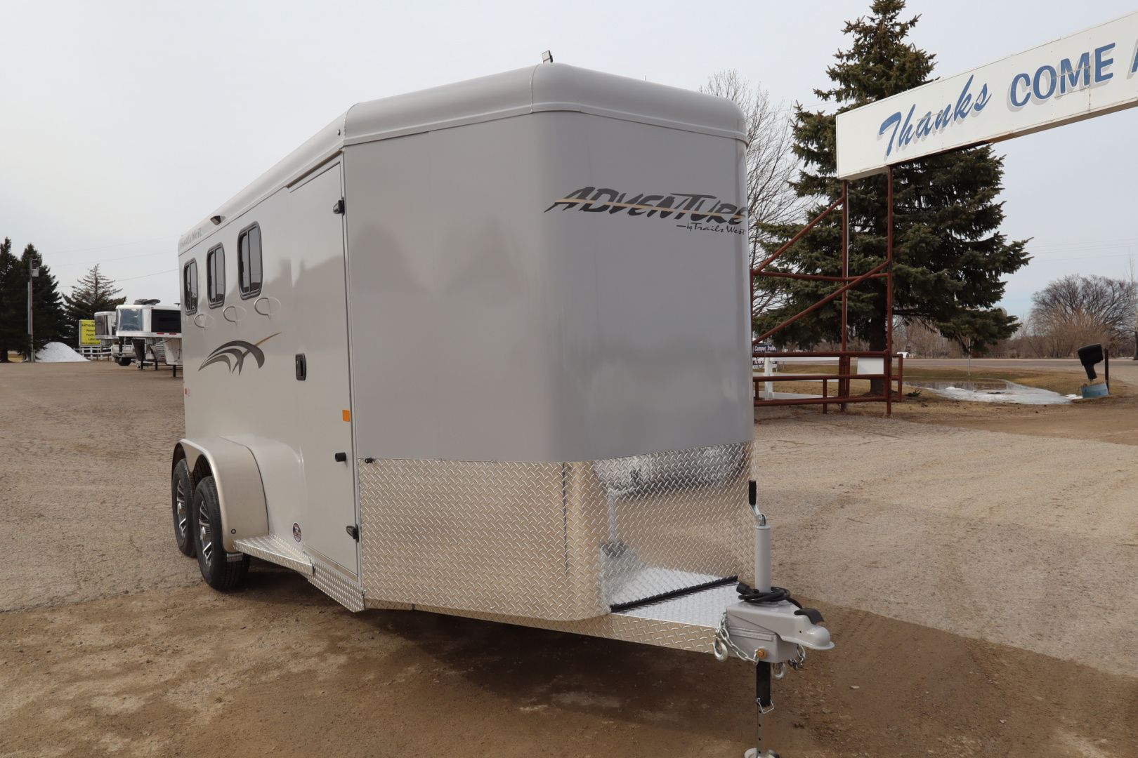 New 2026 Trails West Adventure MX II 3 Horse Horse Trailer