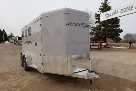 New 2026 Trails West Adventure MX II 3 Horse Horse Trailer
