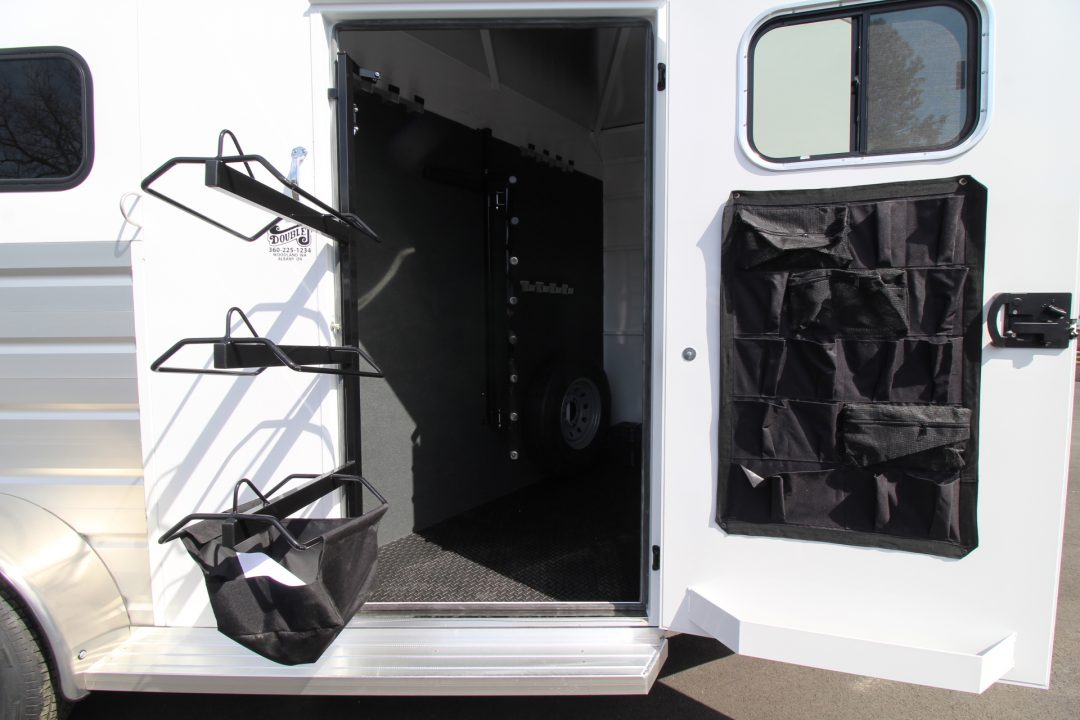 New 2026 Trails West Sierra II Extra Tall 3 Horse Trailer - Stud Divider - Escape Door