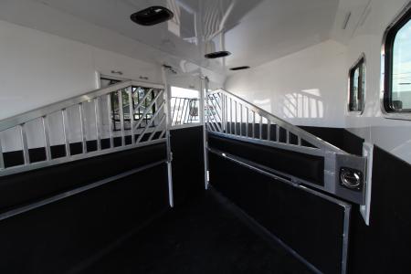 New 2026 Trails West Sierra II Extra Tall 3 Horse Trailer - Stud Divider - Escape Door