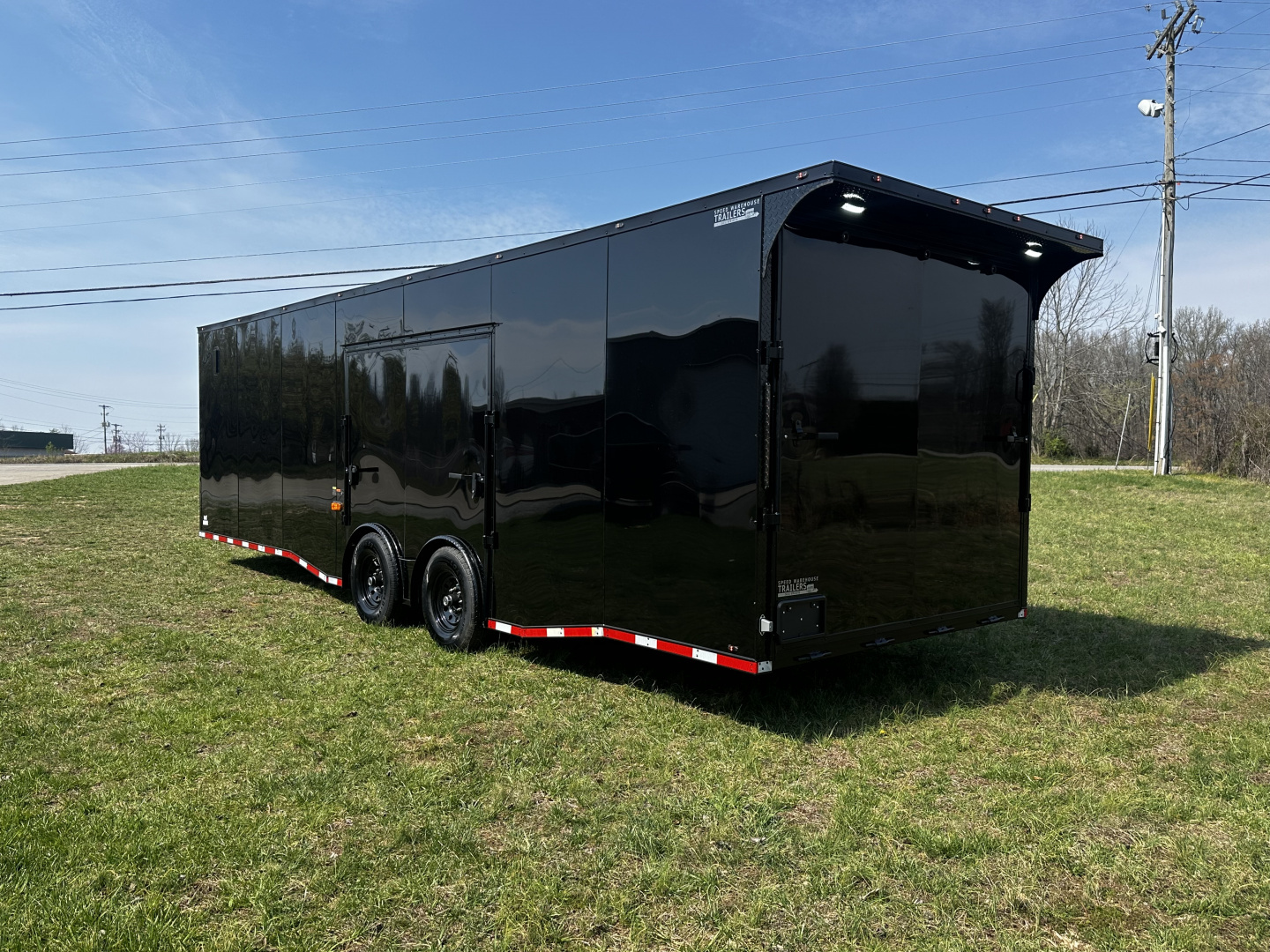 New 2026 Luxe 8.5x28 Race Trailer - Finished Interior- 7000lb Spread Torsion - Full Escape Door-Removable Fender
