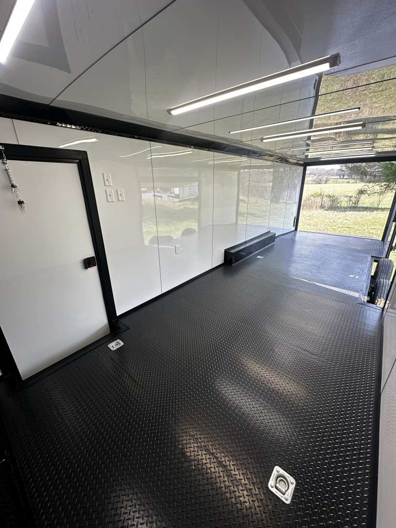 New 2026 Luxe 8.5x28 Race Trailer - Finished Interior- 7000lb Spread Torsion - Full Escape Door-Removable Fender