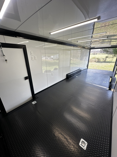 New 2026 Luxe 8.5x28 Race Trailer - Finished Interior- 7000lb Spread Torsion - Full Escape Door-Removable Fender