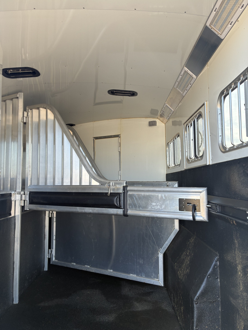 Used 2016 4-Star 3H 11' Trail Boss Conversions LQ Horse Trailer