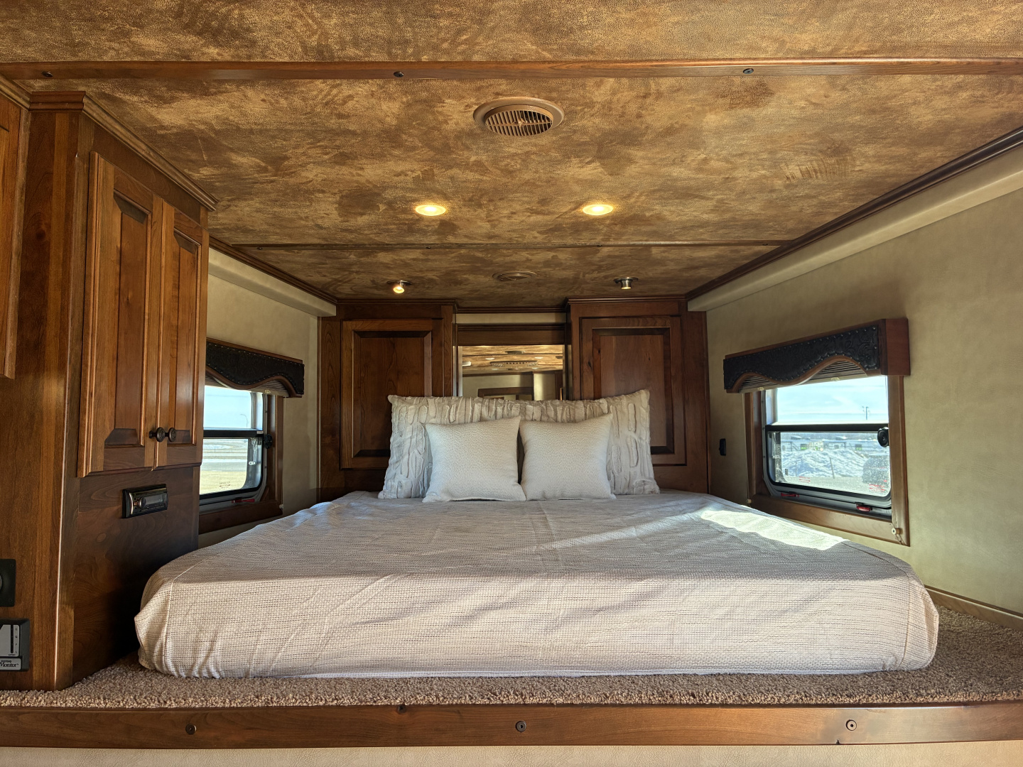 Used 2016 4-Star 3H 11' Trail Boss Conversions LQ Horse Trailer