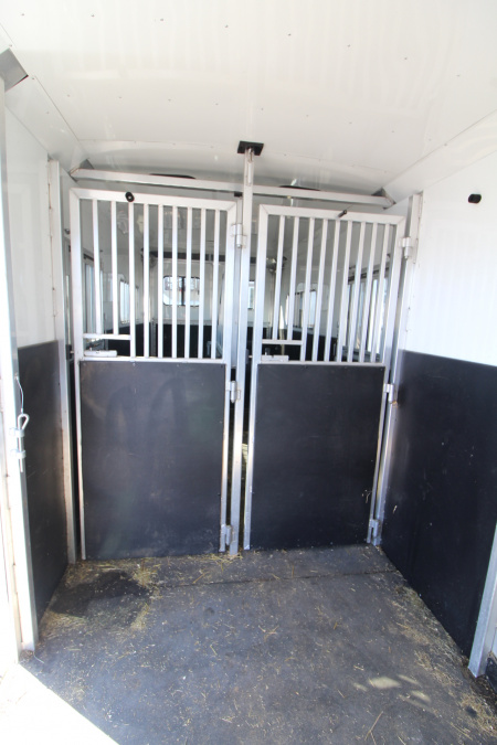Used 2021 Adam 2+1 Horse Trailer - Straight Load & Box Stall - Side Ramp and Rear Ramp