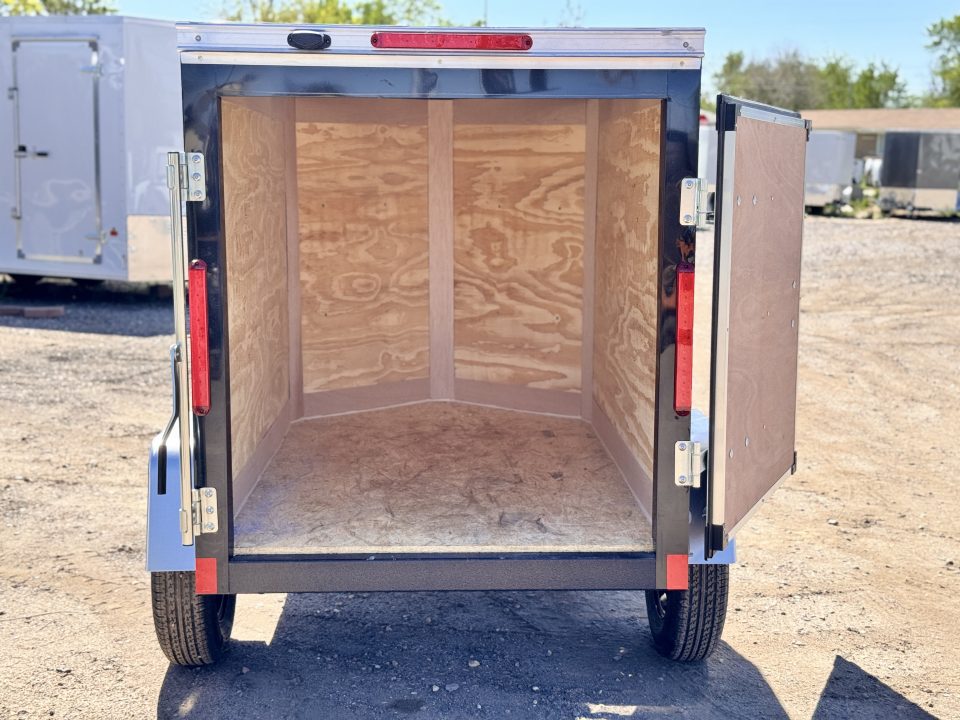 New 2026 Cross Trailers 4-6-1V Enclosed Barn Door 2K GVWR
