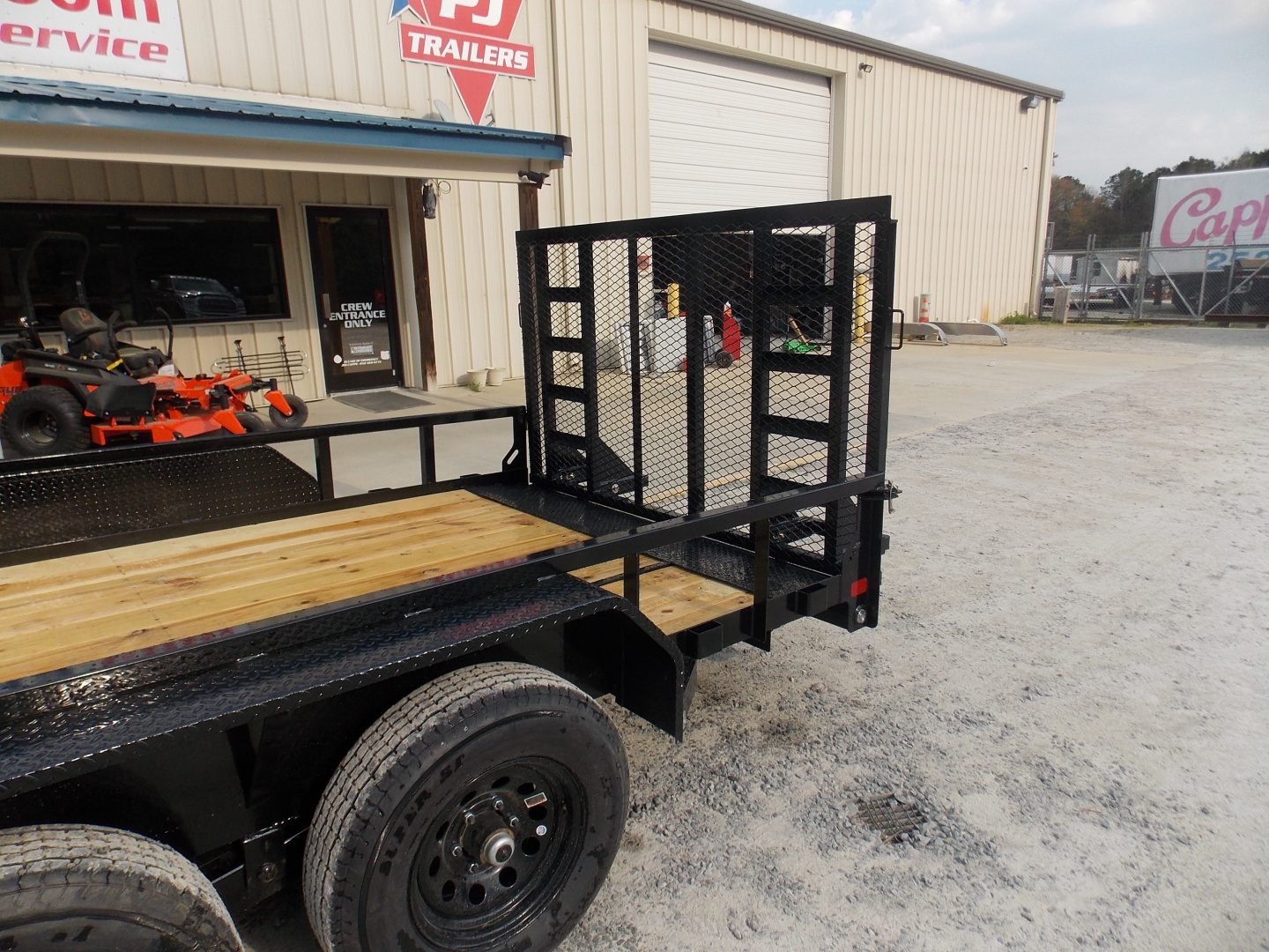 New 2026 MAXX-D U4X8318-005106 Utility Trailer