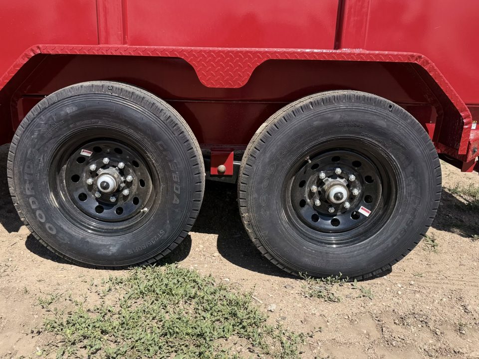 New 2026 Load Trail 7-14-4H Telescopic Gooseneck Dump W/ Hydraulic Jacks 7K Axles