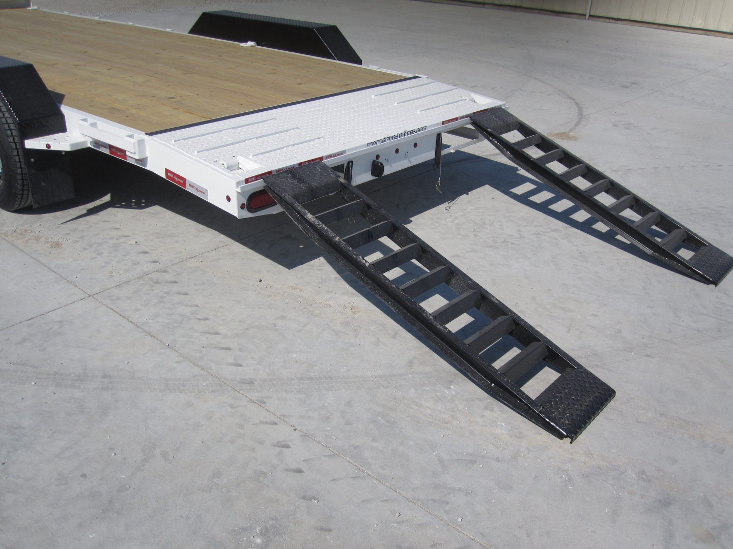 New 2026 Drive Trailers 83x20 Premium Tandem Axle Car Hauler