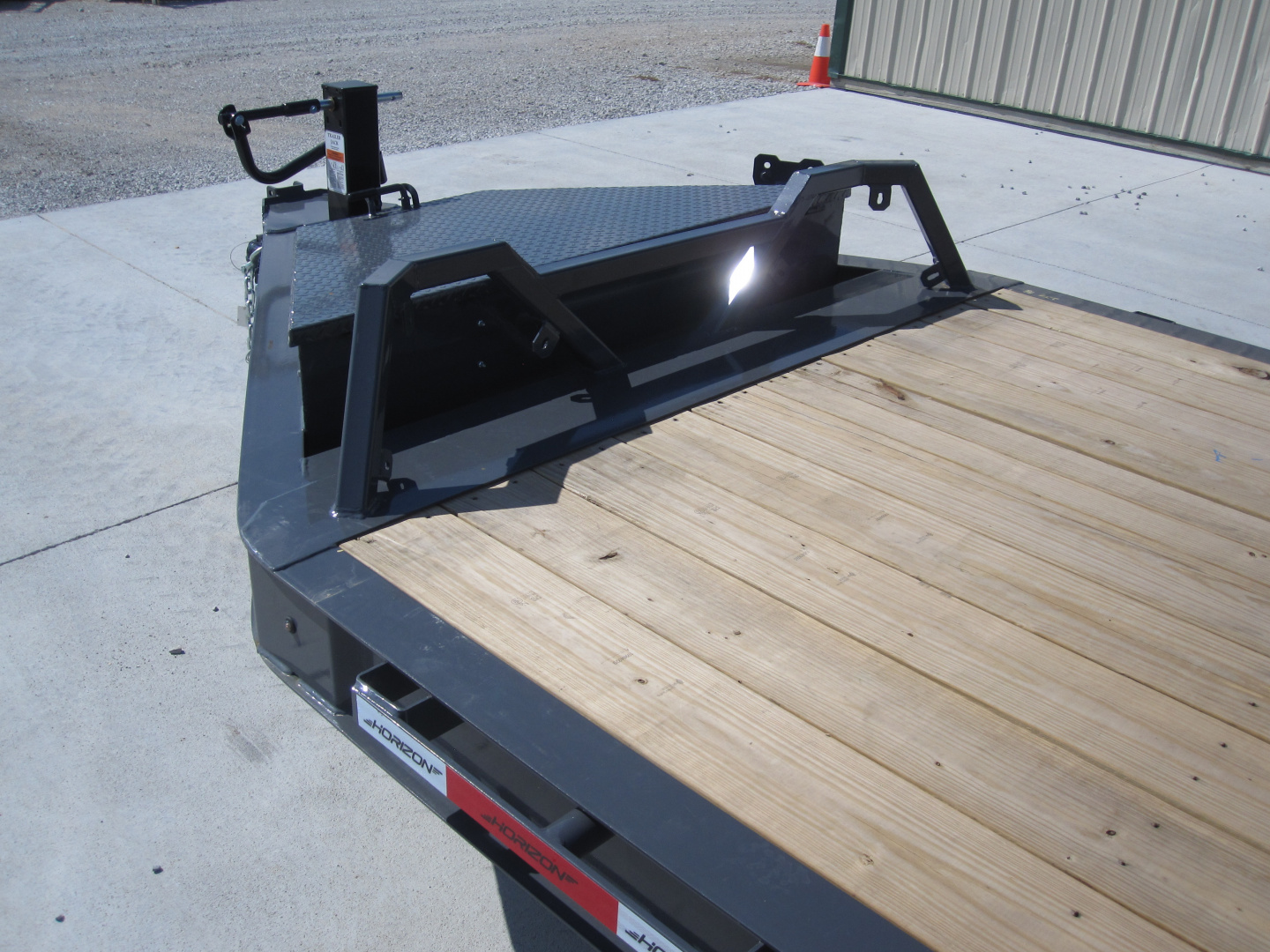 New 2026 Horizon Trailers 83x22 EHZ Equipment Trailer