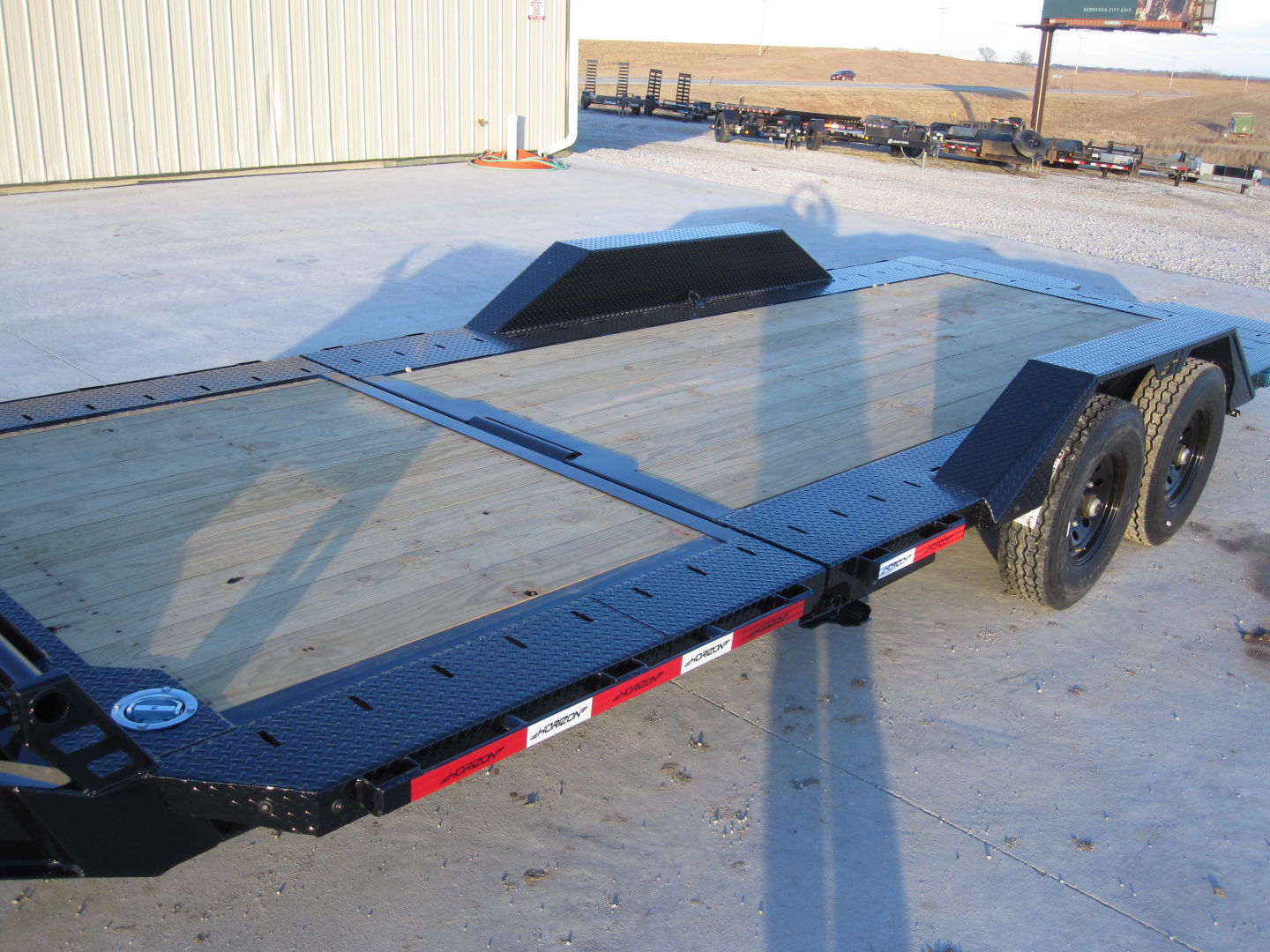 New 2026 Horizon Trailers 102x22 ETZ Lo-Pro Tilt Trailer